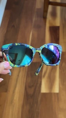 Gafas de sol Alexander Mcqueen para mujer - montura multicolor, lentes azules Foto 1 de 4