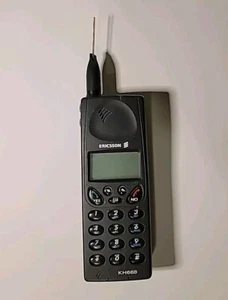 Vintage Ericsson KH668 Cell Phone Broken Antenna Not Tested - Picture 1 of 3