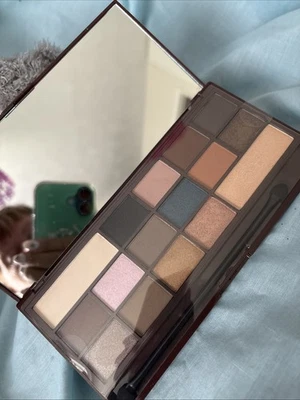 I ❤️ Makeup - Salted Caramel Eyeshadow Palette New & Sealed - Image 1 of 3