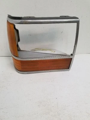 Passenger Corner/Park Light Park Lamp-turn Signal Fits 91-94 EXPLORER 4142 - Image 1 of 4