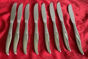 Oneida Wm. A. Rogers 18/8 Acero Inoxidable La Rose 8 Cuchillos de Cena 8 1/2" Casi Nuevo Pulido - Imagen 1 de 4