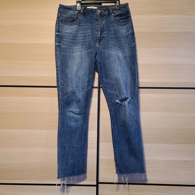 CAbi Higher Straight Jean Womens 8 Medium Wash Raw Hem Distressed Crop Denim  - Image 1 of 4