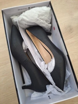 Nine West черный кожаный котенок каблук Patriziao насосы размер 5 М остроконечные пальцы новый - Изображение 1 из 4