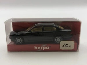 HERPA 021647 BMW E38 740i -BLACK H0 1:87- GOOD IN BOX - 361 - Picture 1 of 5