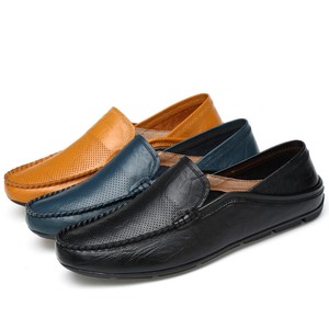 Men Loafers Slip On Solid Low Top Driving Pumps Hollow Out Gommino Leisure Shoes