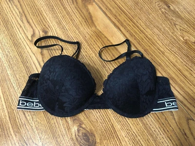 Bebe SZ 36B 黑色蕾丝胸罩聚拢拼色底部肩带 — 第 1/4 张图片