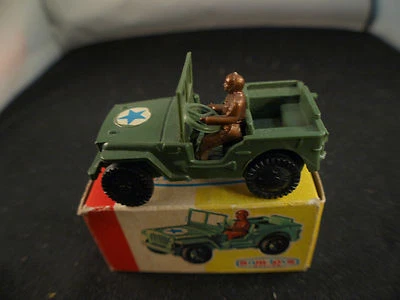 Sam Toys Italy n° 437 Jeep Jepp plastique militaire Us neuf en boite 7 cm rare - Photo 1/4
