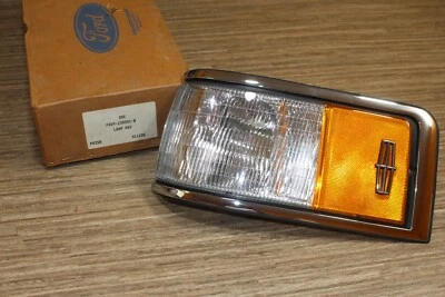 Nuevo de Lote Antiguo Ford FOVY-15A201-B Conjunto de Lámpara 1990-1994 Lincoln Town Car FOVY15A201B LH Foto 1 de 4