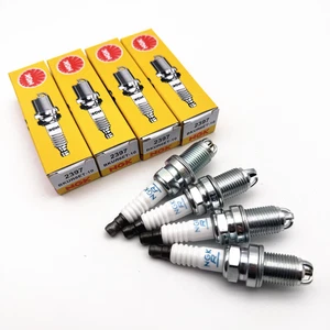 4x NGK Zündkerze 2397 BKUR6ET-10 Für Audi A3 A4 A6 VW Polo Golf Passat Seat - Picture 1 of 5