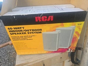 White RCA 60-Watt- 120 Watts Max Indoor/Outdoor Speakers CAT# 40-5012 PRO-LS25 - Picture 1 of 3