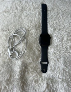 Apple Watch Series 9 45mm - Midnight Aluminium - GPS - 100% Battery Health - Zdjęcie 1 z 7