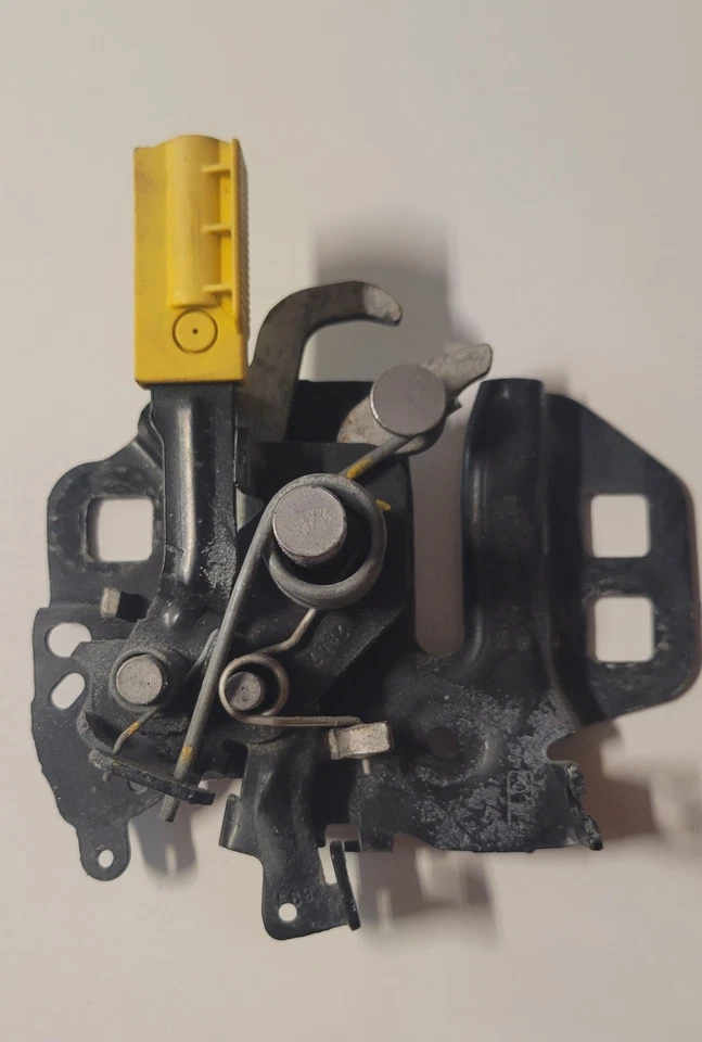 2019 Lincoln MKZ Ford Fusion Hood Driver Side Lock Latch W/OUT SENSOR OEM USED - Изображение 1 из 2