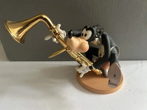 DISNEY WDCC GOOFY...Symphony Hour " Goofy's Grace notes "...... ( NO BOX) - Picture 1 of 7