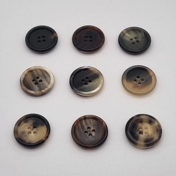 Büffelhorn 4-Loch-Knopf 23 mm verschiedene Varianten / Horn Button Bouton C68 - Bild 1 von 1