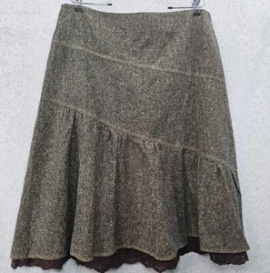 H&M Damenrock braun Lagenlook Rüschen gefüttert Größe 16 goldene Nähte - Bild 1 von 10