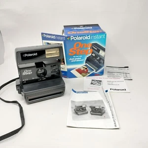 Vintage Polaroid OneStep Instant Camera With Flash Box and Paperwork - Picture 1 of 14