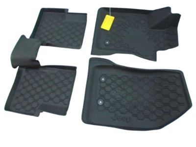 82214194AB MOPAR ALFOMBRILLAS JEEP RENEGADE 2015-2021 Foto 1 de 2
