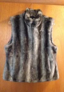 Blassport Reversible Faux Fur Womens Vest Black Gray Sz S - Picture 1 of 4