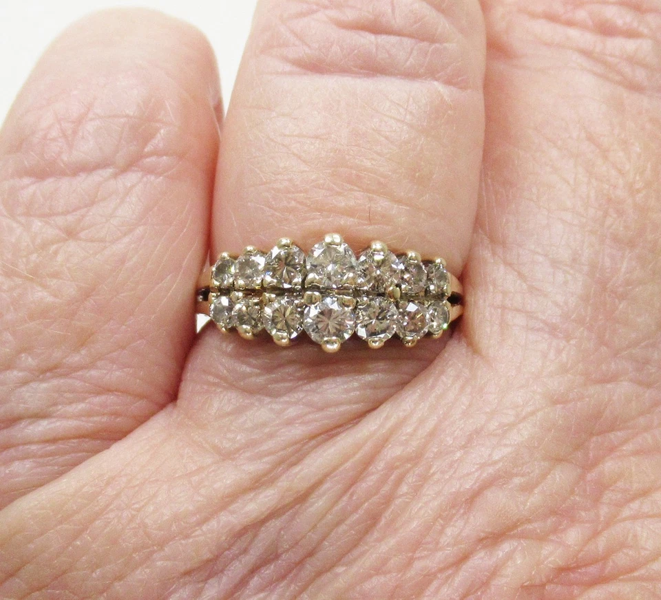 Estate 14K Yellow Gold 1.01ctw Diamond Tiered Wedding Anniversary Band Size 6.5 - Image 1 of 4