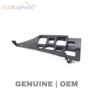 AUDI Q7 2007-2015 - Escotilla superior trasera izquierda/soporte motor maletero 4L0880695 Foto 1 de 4