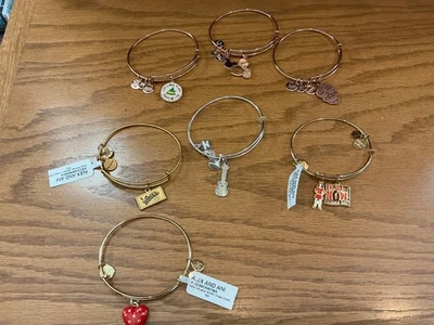 Lote Pulseras Alex And Ani Foto 1 de 3