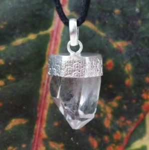Quartz Necklace Raw Crystal Point Pendant Healing Crystals And Stones Jewelry - Picture 1 of 8