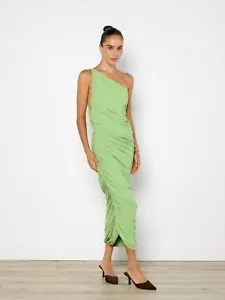 Norma Kamali Diana Dress in Green - Picture 1 of 18