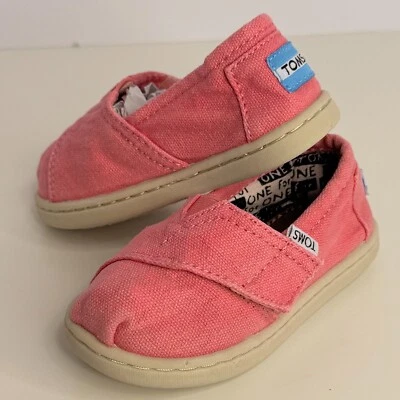 TOMS Child Tiny Alpargata Canvas Loafer Flat Pink Size 6 - Image 1 of 4