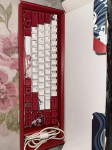 USED Ducky Keyboard Varmilo 65% Cherry Mx Red Silent Switches. READ DESCRIPTION - Afbeelding 1 van 3