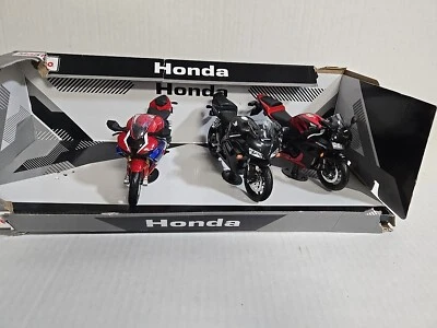 Maisto масштаб 1:12 литые мотоциклы / мотоциклы Honda набор из 3 (см. описание) - Изображение 1 из 4