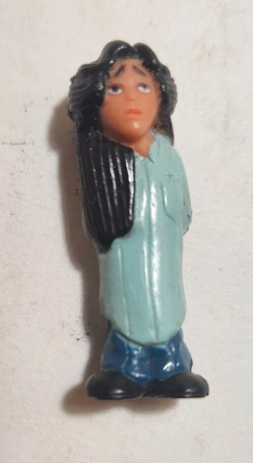 Figura Homies Serie 2 “Shy Girl” Escala 1:32 Foto 1 de 4