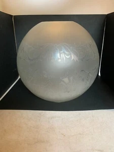 ANCIEN GLOBE POUR LAMPE A PETROLE - Photo 1/5