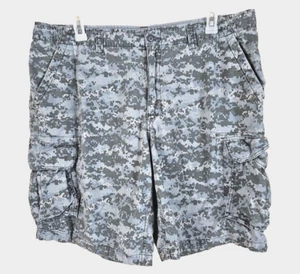 gray digital camo Cargo shorts Sz 40 ripstop Military Army Pockets Outdoor - Picture 1 of 7
