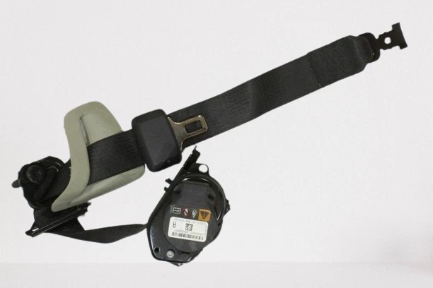 2011-2014 Chevrolet Volt Front RH Passenger Seat Belt Retractor Assembly Blk OEM Foto 1 de 1