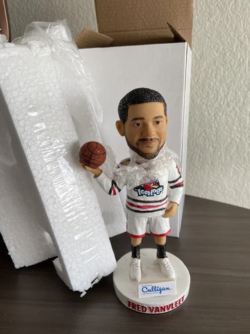 2018 Rockford IceHogs Blackhawks Fred VanVleet Bobblehead Giveaway New in Box Cover