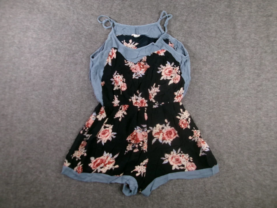 En Creme Romper Women Medium Blue  Floral Beachy Resort Costal Sleeveless - Image 1 of 4