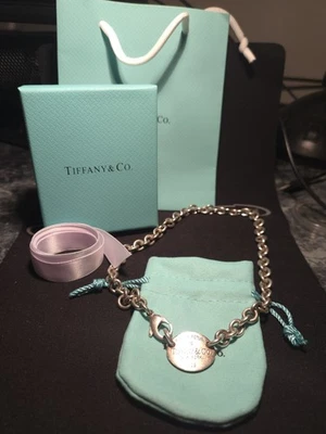 "Collar gargantilla TIFFANY de plata esterlina con etiqueta ovalada de 15,5""" Foto 1 de 4