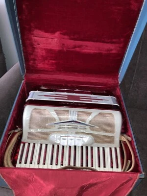 Ferrari Acordeón  - Imagem 1 de 4