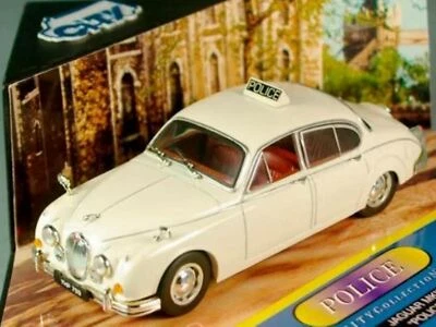 WOW EXTREMELY RARE Jaguar MkII 3.4 Hampshire Police 1960 1:43 City-Vitesse-Spark - Image 1 of 3