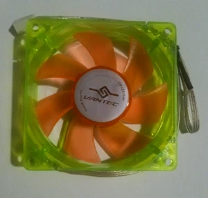 Vantec Spectrum Green Orange UV Reactive LED Computer Case Fan 80mm 8cm 2900 RPM - Picture 1 of 4