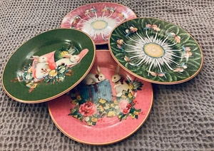 Williams Sonoma Famille Rose Appetizer Plates S4 Bunny 6.5" boxed - Picture 1 of 8