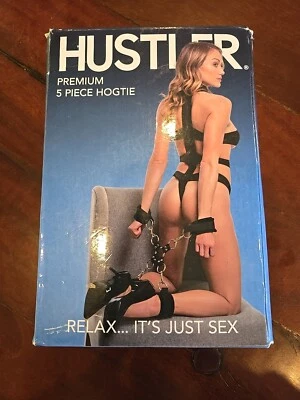 Juego de corbata y puño de cerdo Hustler de 5 piezas negro - reposamuñecas y tobillos Foto 1 de 3