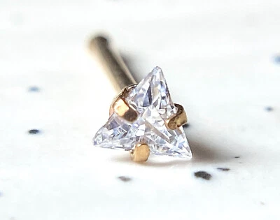 1 pieza Triángulo Circonita cúbica Gema Superior 20 g Anillo Nariz Hueso Acero Quirúrgico 316L Foto 1 de 4