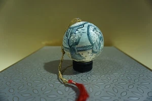 Adorno de Colección Pintado a Mano Papel Maché Arte Persa Borla Roja - Imagen 1 de 18