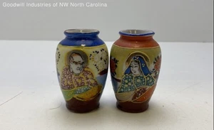 2 Occupied Japan Small Vases - Picture 1 of 3