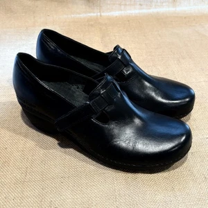 Patagonia Shoes Womens Size 9 Black Leather Mary Jane Wedge Comfort Work Clog - Picture 1 of 12