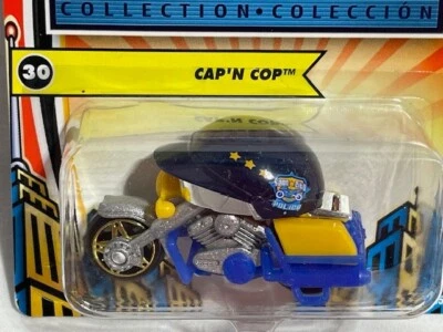 2003 Matchbox Hero City Cap 'N Cop Police Motorcycle, #30, 1/64 - Image 1 of 4