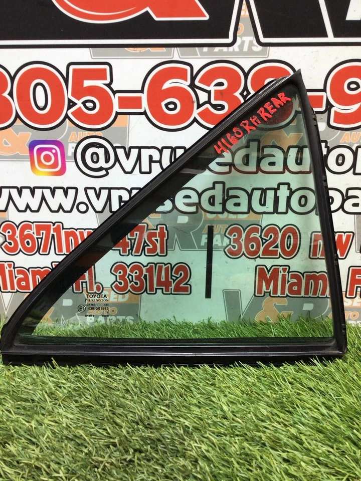 ✅Toyota Camry 2015 cuarto derecho cristal/ventana Pn: 68188-06130 trasero Rh OEM Foto 1 de 4