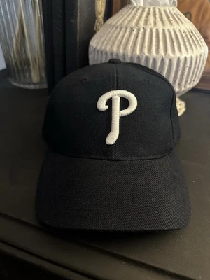 Vintage Philadelphia Phillies Hat NWT - Image 1 of 2