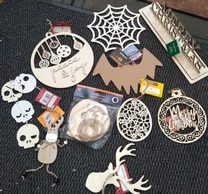 JOBLOT 10 vuoti LEGNO DECORAZIONI ARTIGIANALI NATALE ECC vedi foto tutto nuovo - Foto 1 di 6